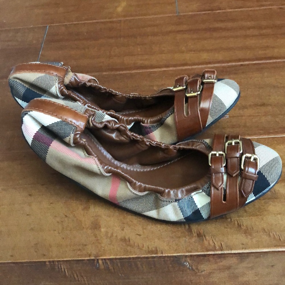 Burberry Ballerina Flats
